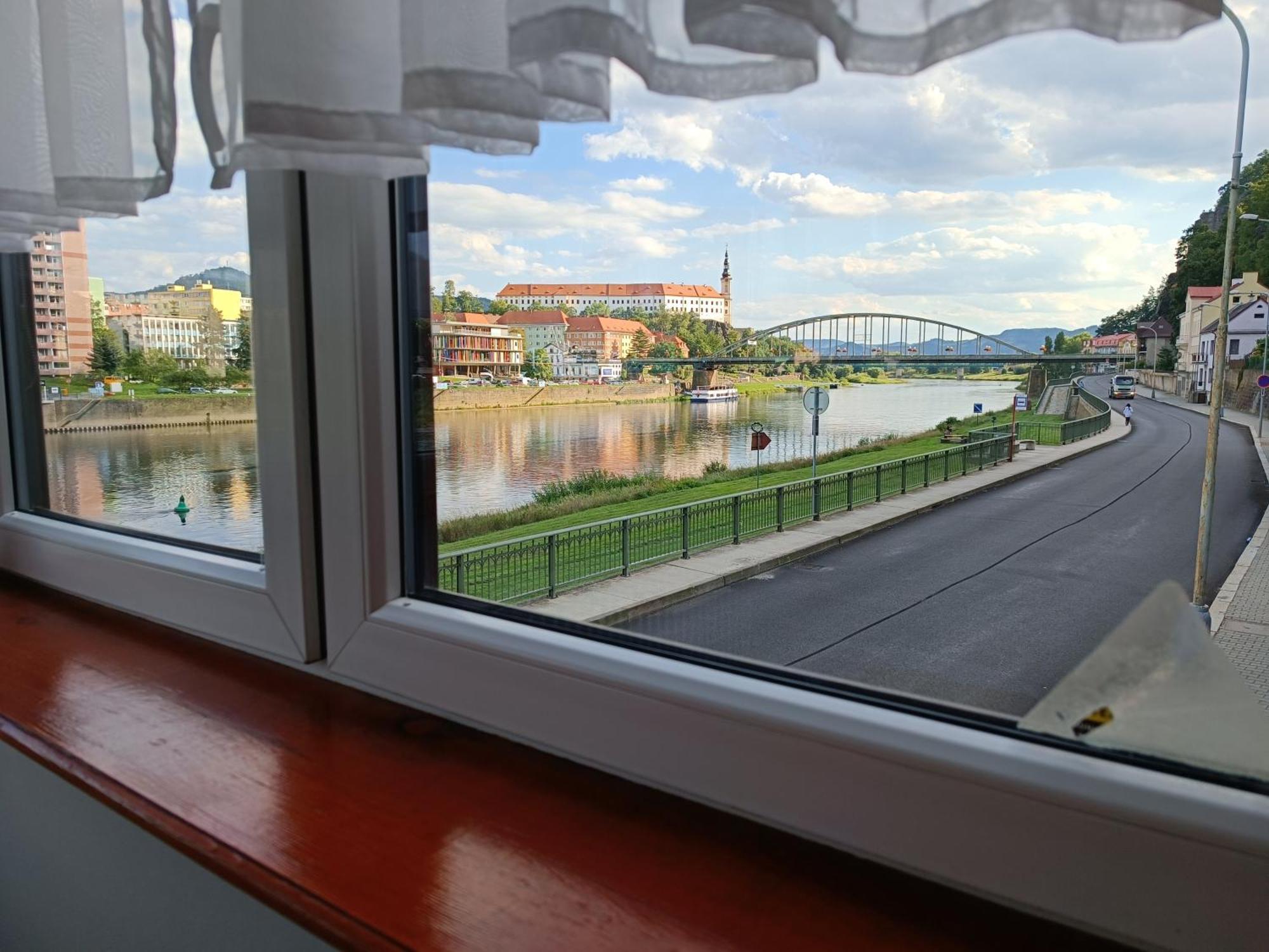 U Bocmana S Vyhledem Na Zamek A Labe Apartment Decin Exterior photo